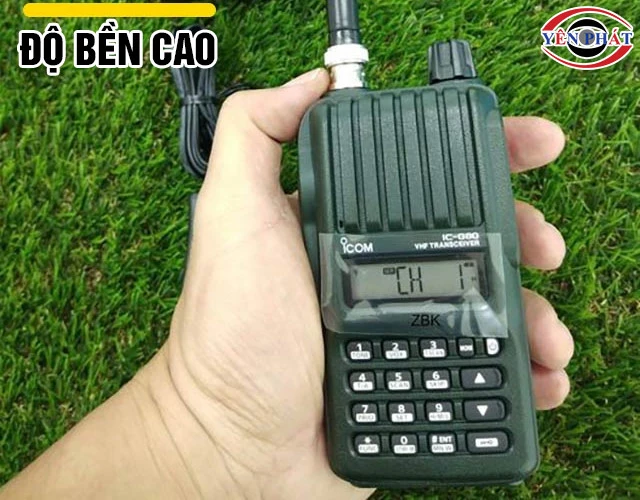 Bộ đàm cầm tay iCOM IC-G80 bền bỉ