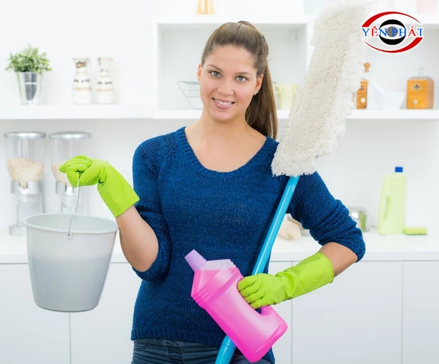 Trang bị bảo hộ khi lau dọn