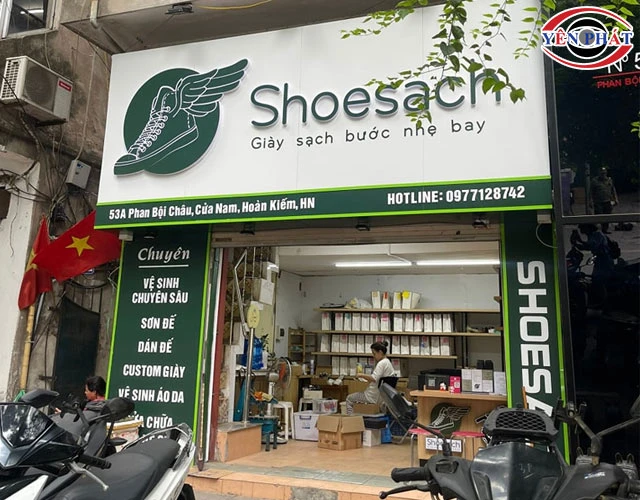 Vệ sinh giày tại Hà Nội 