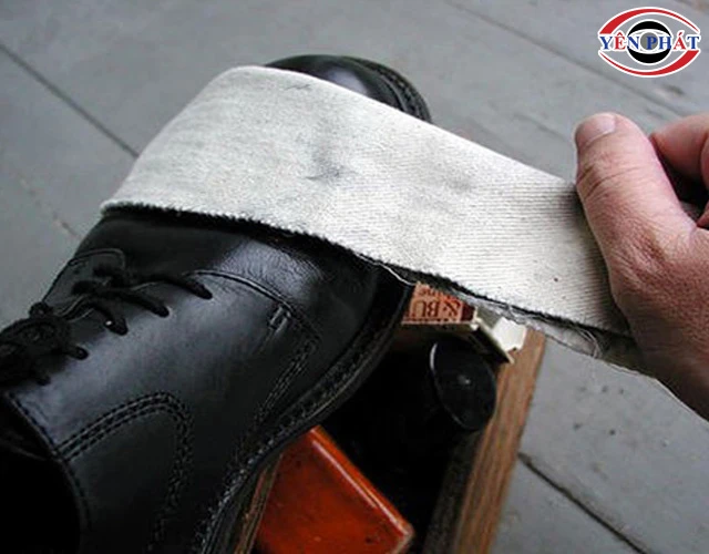 Bộ dụng cụ đánh giày khăn lau