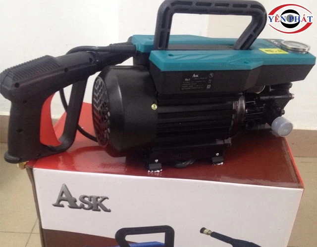 Máy rửa xe Asaka S1