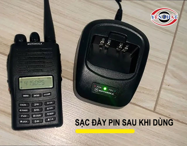 luôn sạc đầy pin cho máy