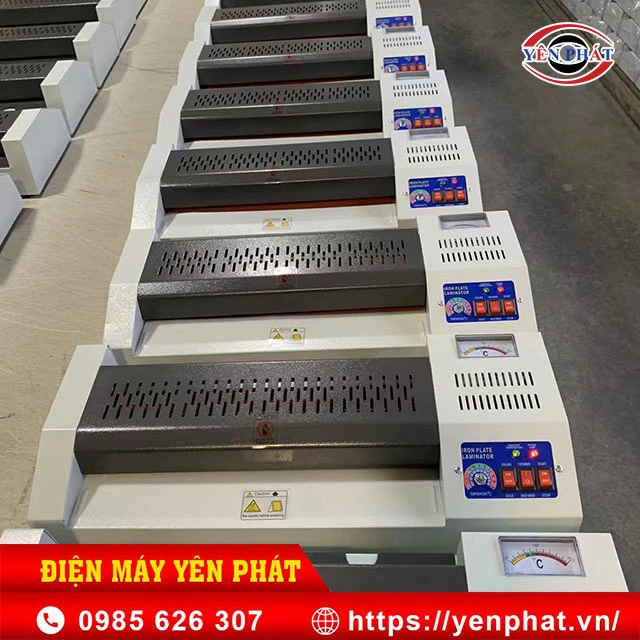 yên phát phân phối máy ép plastic YT 320 chính hãng