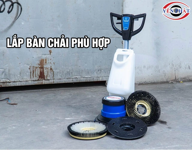 Lắp bàn chải máy chà sàn Kumisai KMS 522H