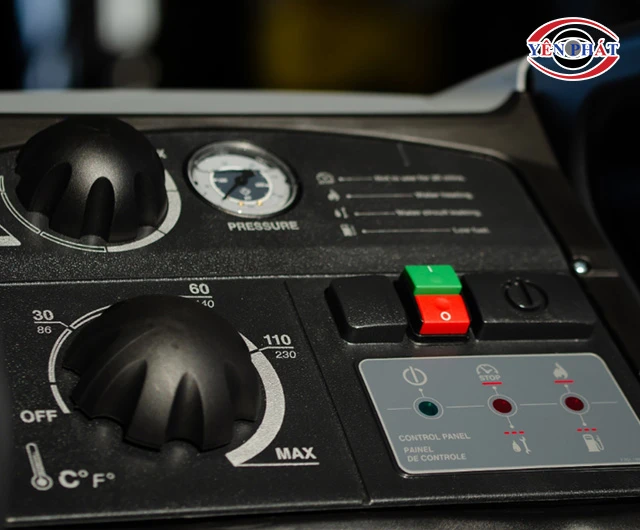 bảng điều khiển của Máy xịt nước LKX 2015LP Lavor Italy