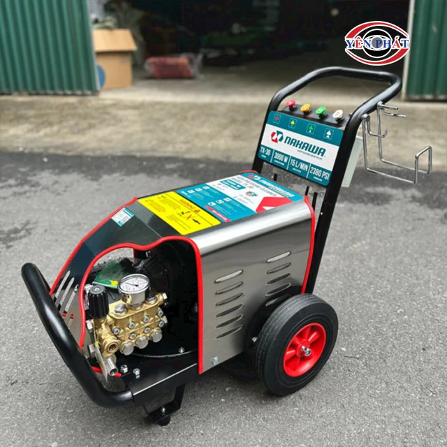 Máy rửa xe Piston sứ là? Ưu - Nhược điểm, Giá bán