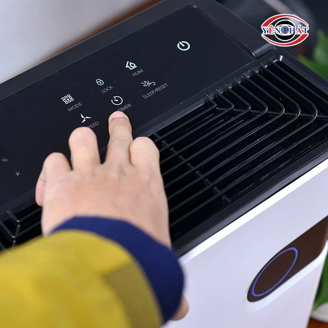 sử dụng bảng điều khiển của máy hút ẩm Medion
