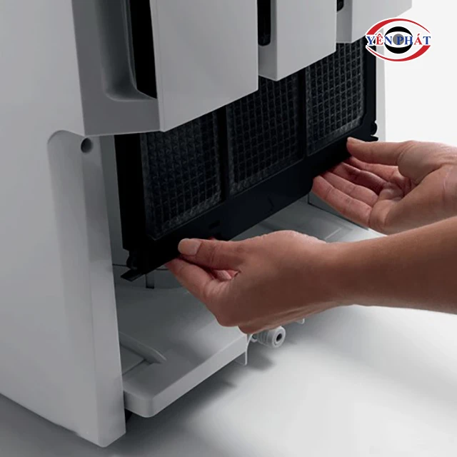 vệ sinh máy hút ẩm định kỳ