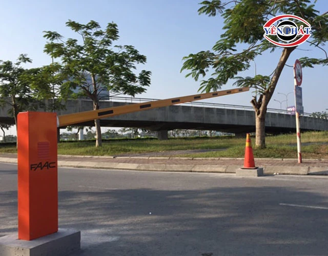 cổng barrier FAAC 620 Rapid
