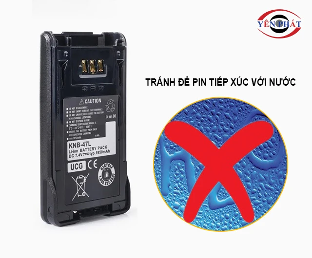 tránh để bộ đàm tiếp xúc nước