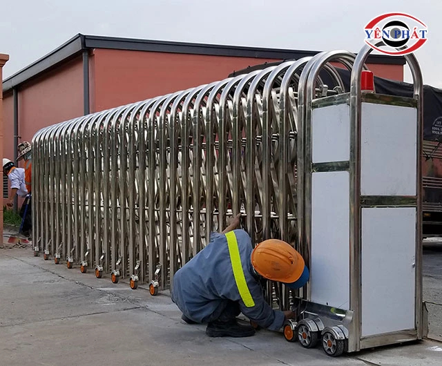 Điện máy Yên Phát hỗ trợ lắp đặt công xếp inox
