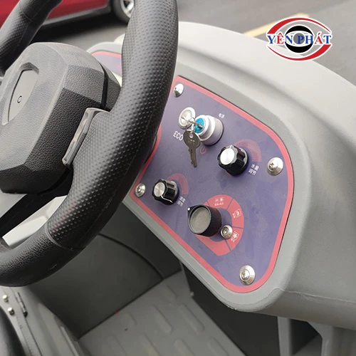 Máy chà sàn ngồi lái Kumisai KMS 245 3