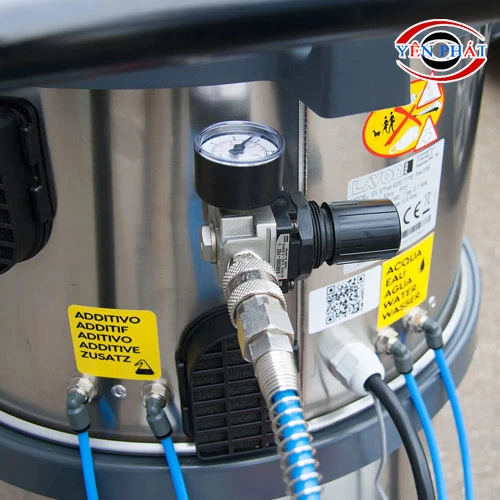 Máy rửa xe chuyên nghiệp Lavor GV Etna 4000 4