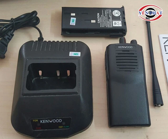 bộ đàm liên lạc Kenwood TK-2102
