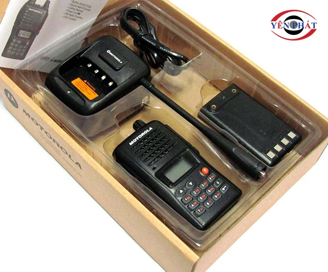 Bộ đàm liên lạc Motorola GP-900