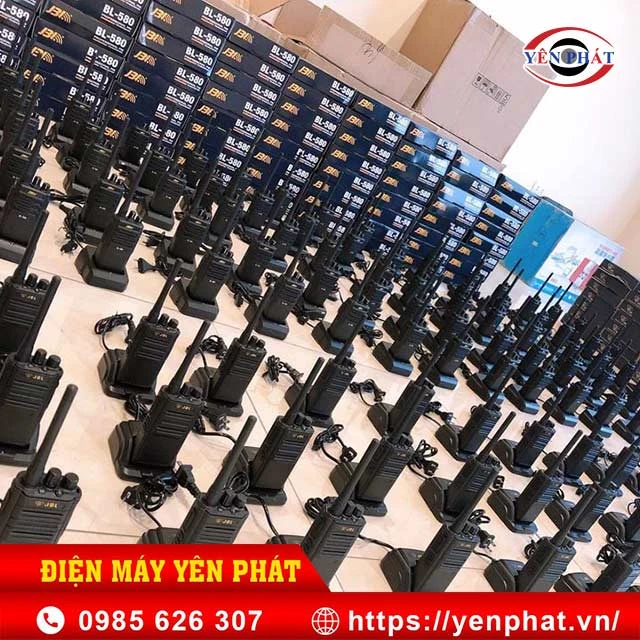 Yên Phát cung cấp máy bộ đàm 2 chiều chính hãng