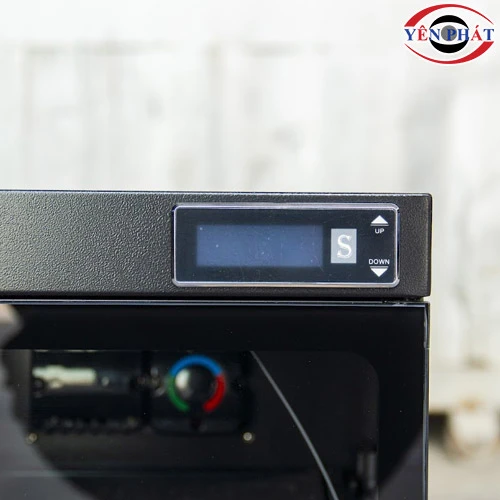 Tủ chống ẩm Kumisai DHC-30 4