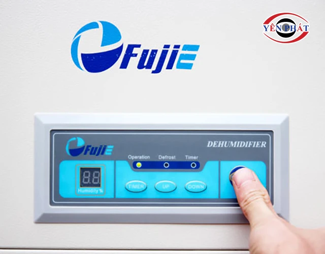 Bảng điều khiển