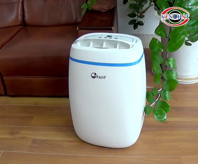 Máy hút ẩm gia đình FujiE HM-614EB