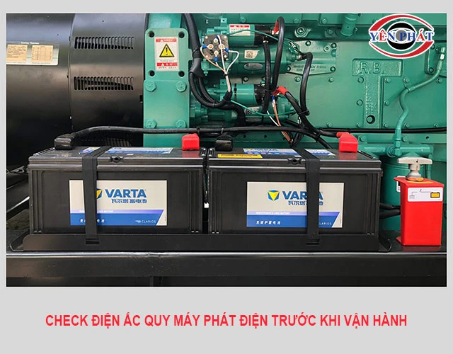 Check điện ắc quy máy