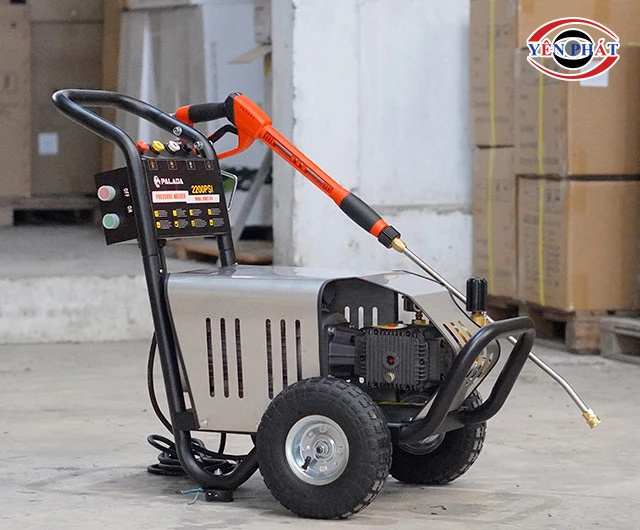 Máy rửa xe liền trục