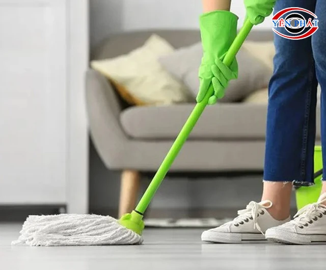 6+ Cách lau sàn nhà dính dầu mỡ: Nhanh, Hiệu quả 98%