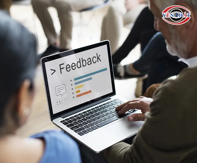 xem feedback kỹ trước khi mua