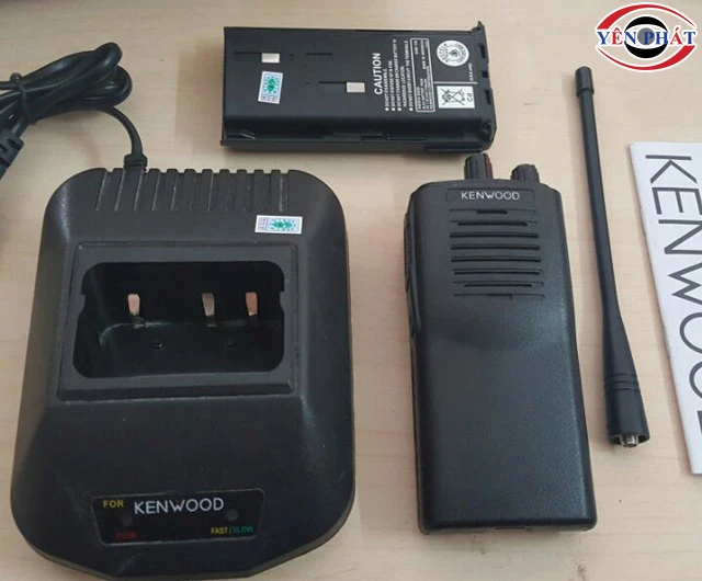Bộ đàm đi phượt Kenwood TK-2107