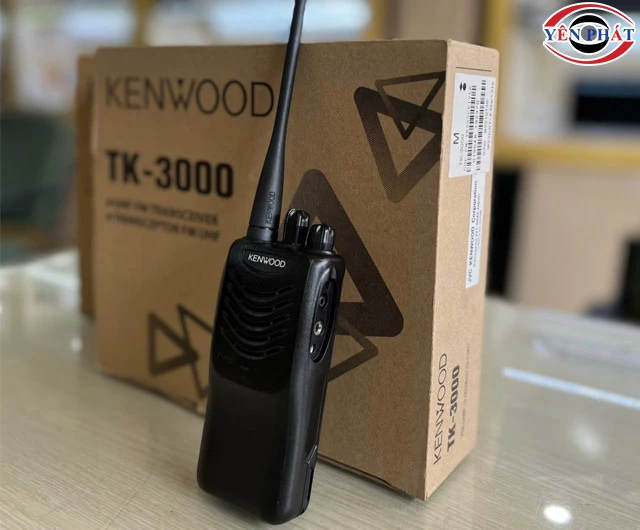 Bộ đàm đi phượt Kenwood TK-U100/TK-3000