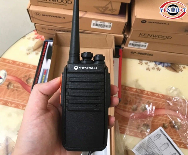 Bộ đàm đi phượt Motorola GP 588