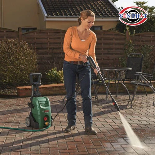 Máy rửa xe Bosch Aquatak 35-12 3