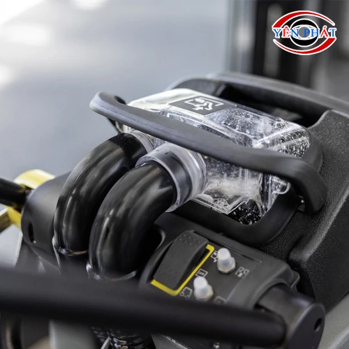 Máy giặt thảm Karcher BRC 30/15 C 4