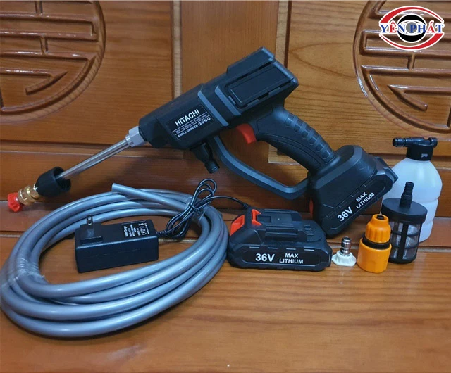 Máy rửa xe pin Nhật Bãi Hitachi