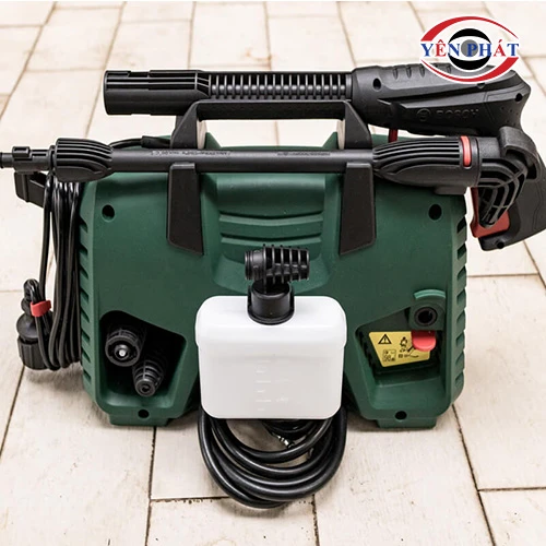 Máy rửa xe mini Bosch AQT 33-11 4