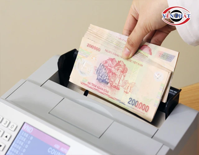 cách đưa tiền vào đếm đúng