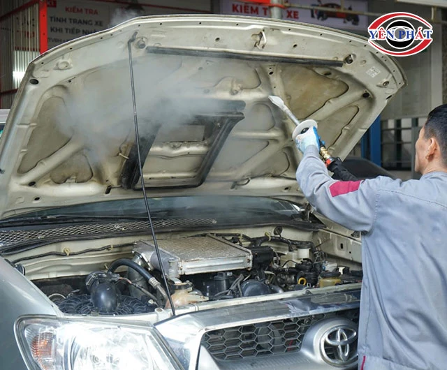 rửa máy ô tô bằng co2 