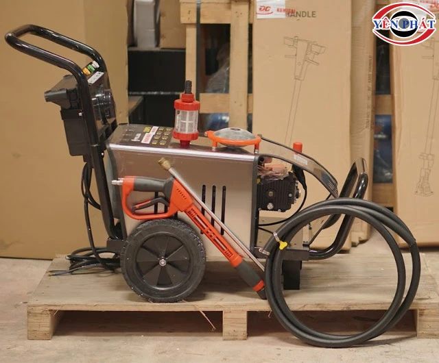 Máy rửa xe đầu liên Palada 3200 PSI