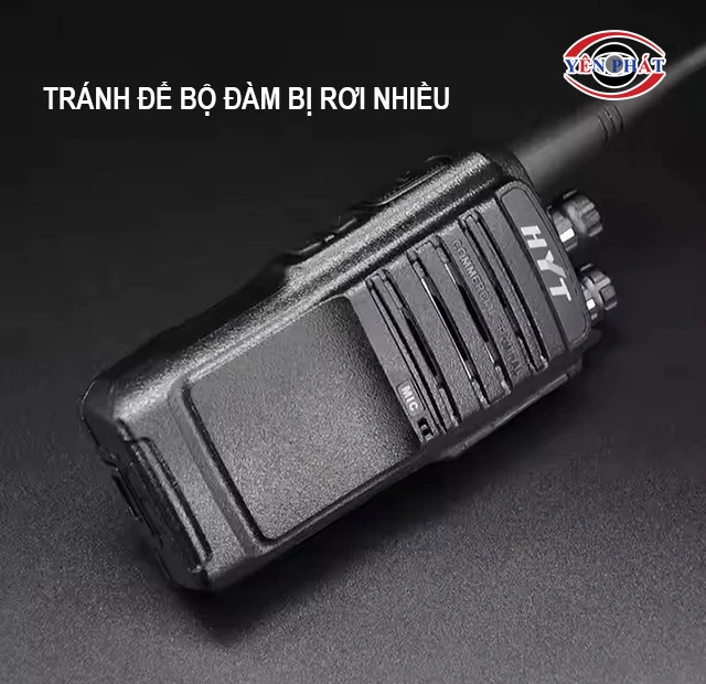 tránh để máy rơi nhiều