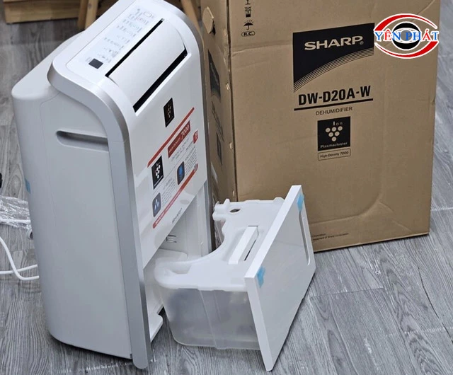 Máy hút ẩm Sharp DW-D20A-W
