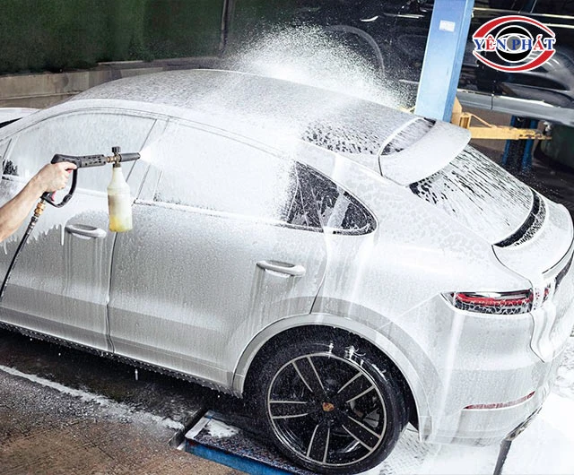 Rửa xe không chạm có sạch không? Quy trình rửa đúng chuẩn