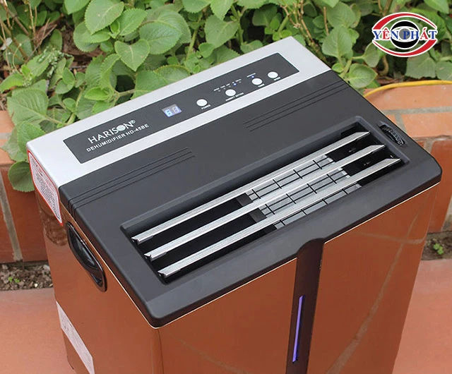 bảng điều khiển của máy hút ẩm Harison HD-45BE