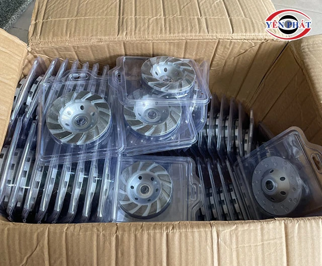  đĩa mài nền bê tông 12 lưỡi 