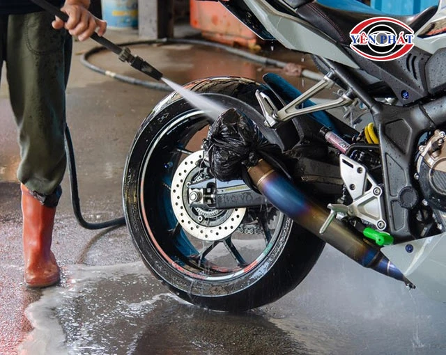 Rửa Xe Quốc Cường