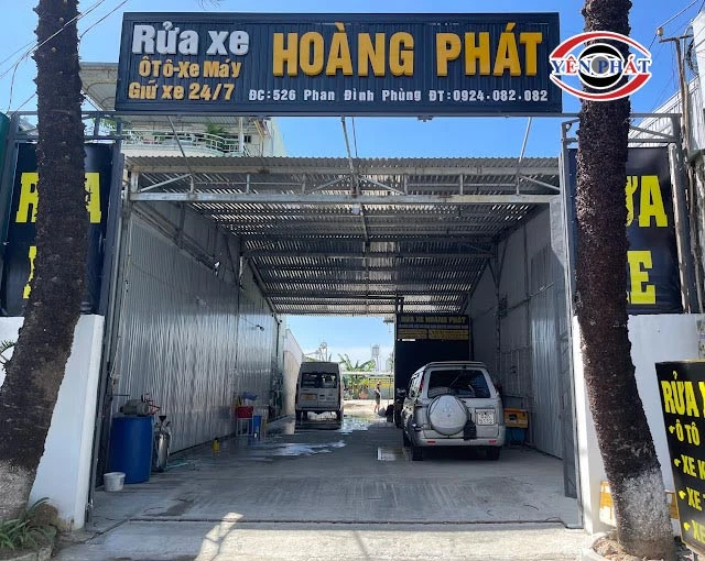 Rửa xe Hoàng Phát