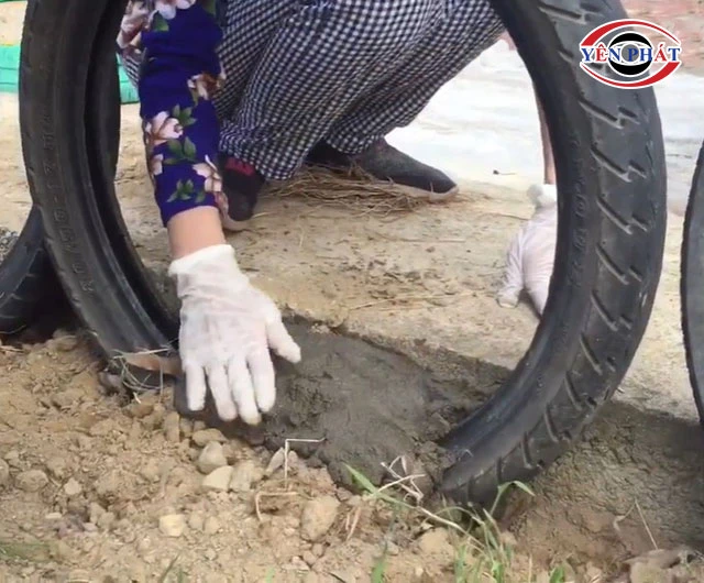 Cố định lốp chắc chắn với nhau