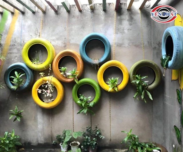 hàng rào bằng lốp xe