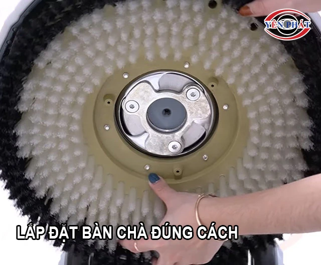 lắp bàn chà của Máy chà sàn đơn Supper Clean BD2A