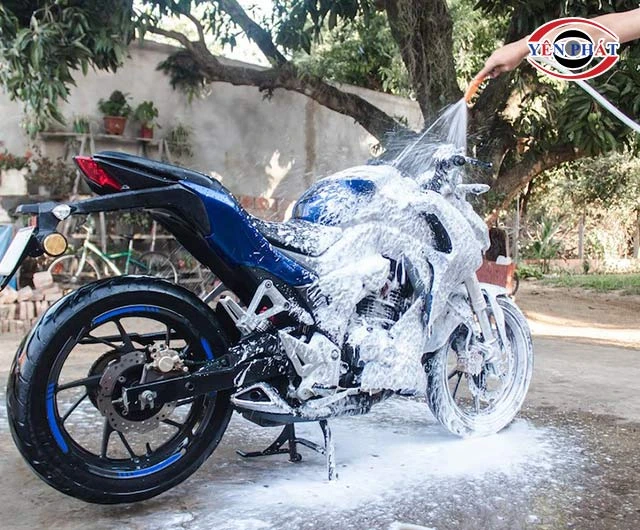 Rửa xe Cao Thắng 