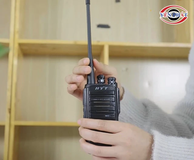 lắp anten bộ đàm