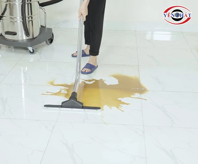 hút bụi nước